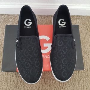 WOMEN CASUAL SLIP-ON SNEAKERS